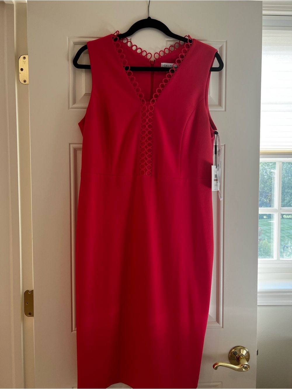 NWT- Calvin Klein/Sleeveless Sheath Dress with Decorative V-Neck Size 12